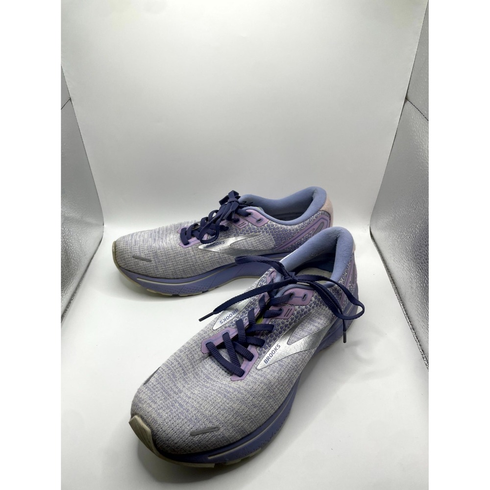 Brooks Ghost 14 1203561B566 Womens US 10.5 B Sneakers Lilac Purple Running Shoes